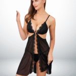 Nuisette noire en dentelle transparente de Linjury "Éclat Nocturne" avec bonnets triangle et ouverture frontale.